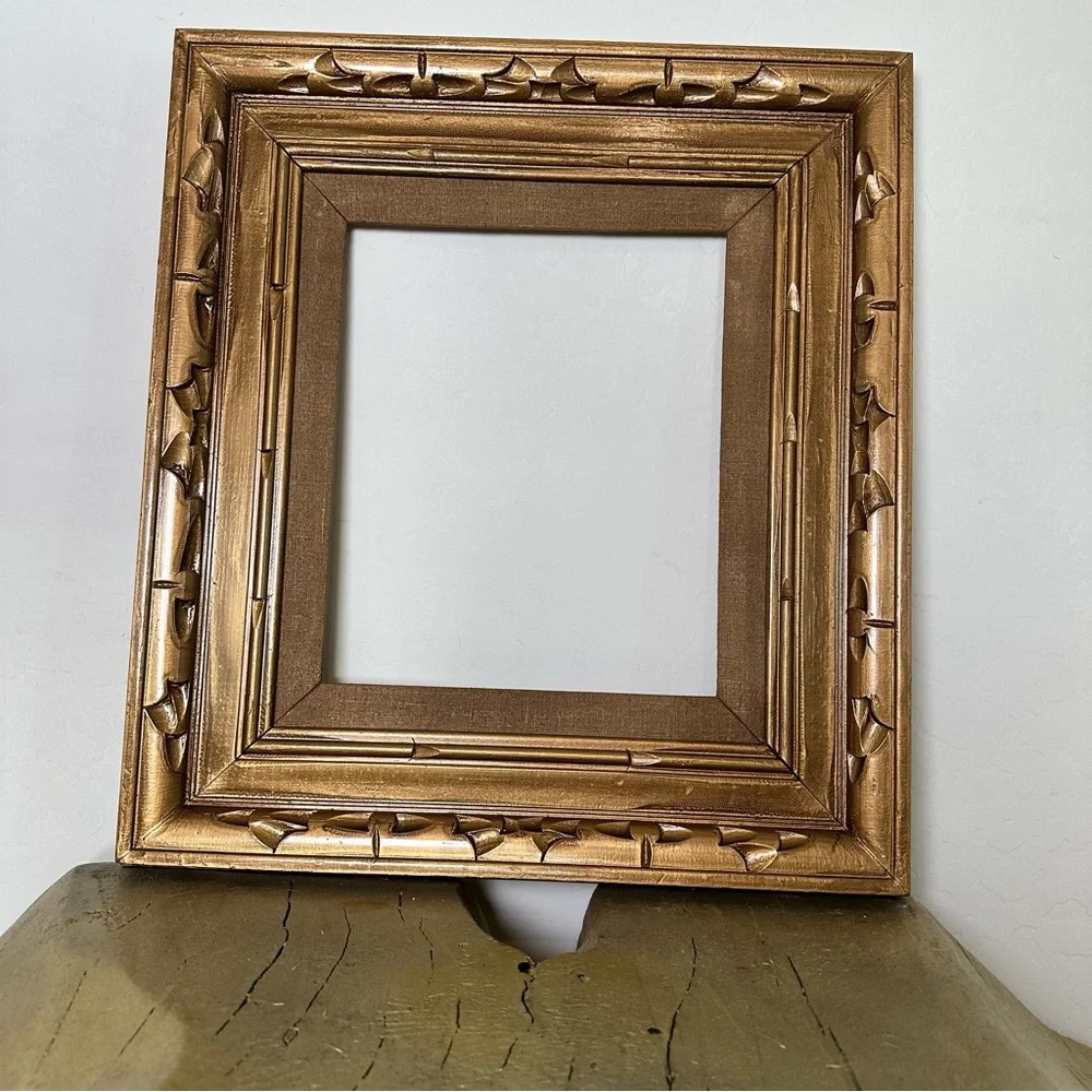 Vintage Antique Gold Painted carved wood 12x10”-18x20”picture/art frame